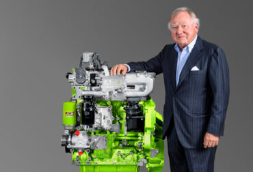 Lord Bamford pictured with JCB’s hydrogen combustion engine.